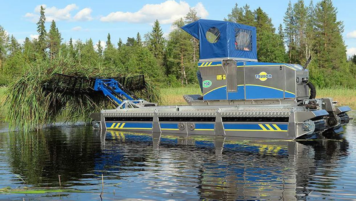Cutting Collecting - Water Wizard Aquatic Solutions (T30)