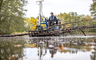 The Truxor Advantage: How Specialized Amphibious Equipment Transforms Lake Restoration